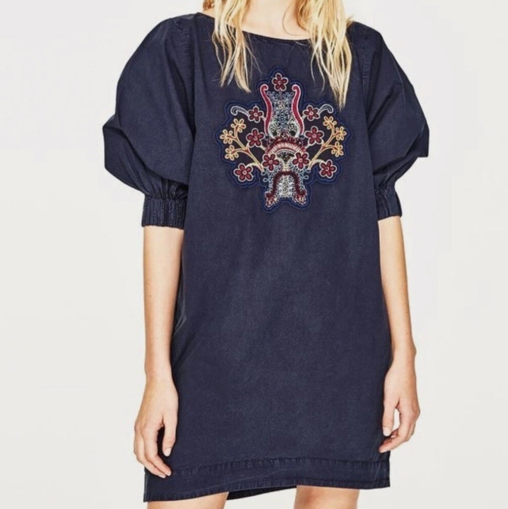 Zara Boho Beaded Embroidered Denim Dolman Puff Sleeve Tunic Mini Dress Acid Wash
